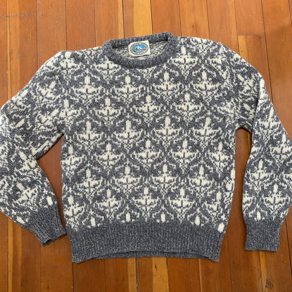 Gray wool Environmental Clothing sweater
